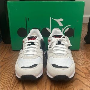 Diadora Men's White and Black Sneakers